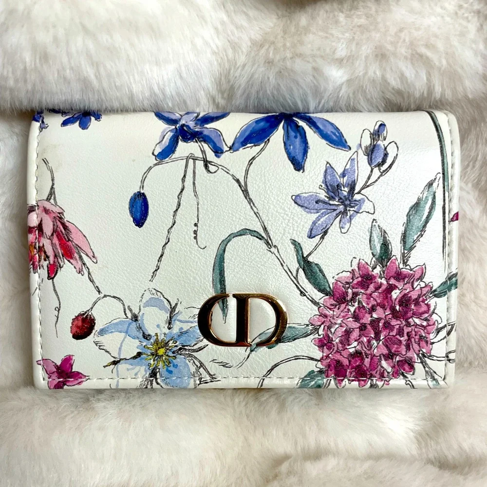CHRISTIAN DIOR Caro Floral Compact wallet in Rose gold hardware PRISTINE
